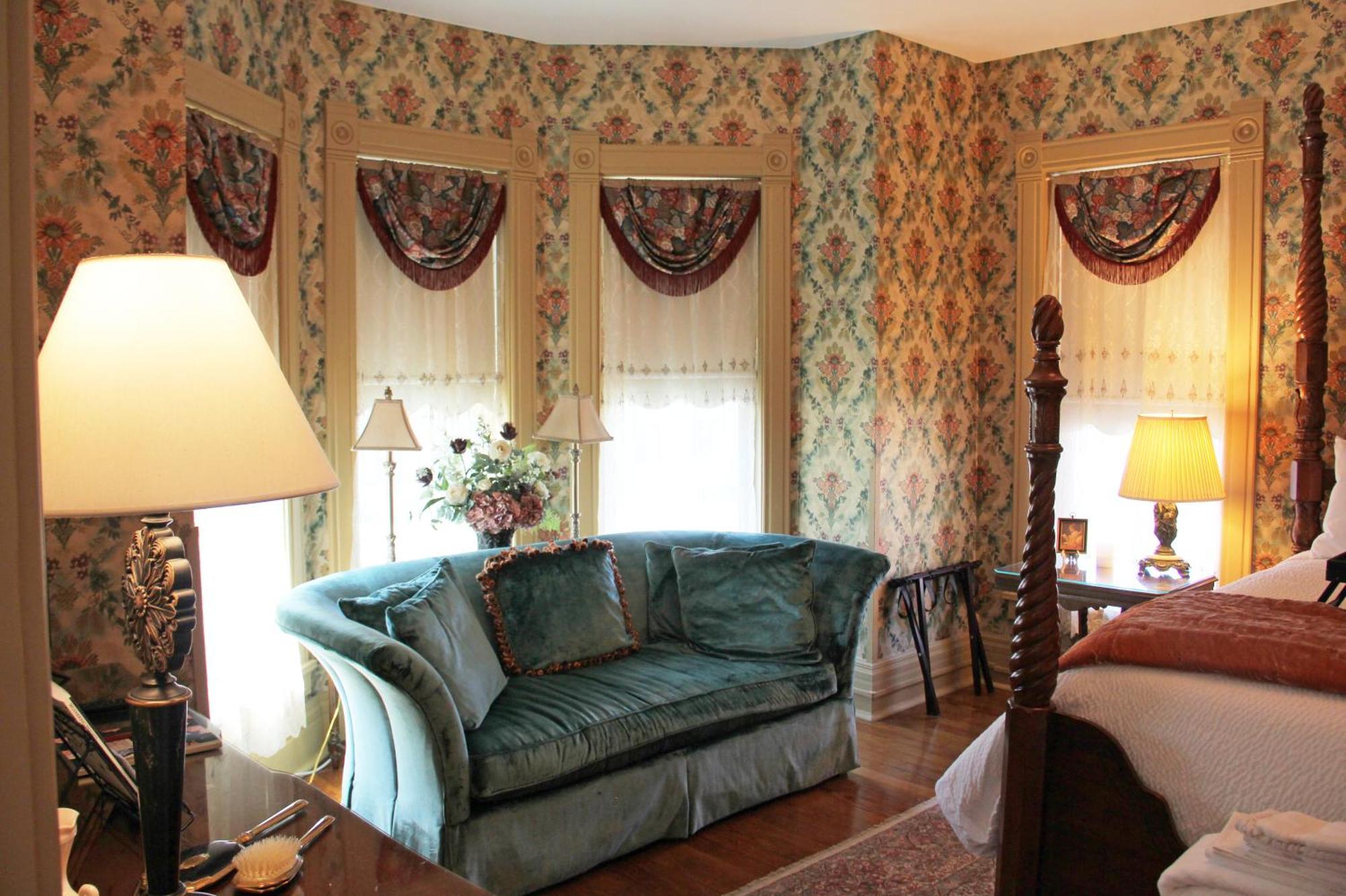 Grand Victorian Manor & Cottage Boonville Exterior photo